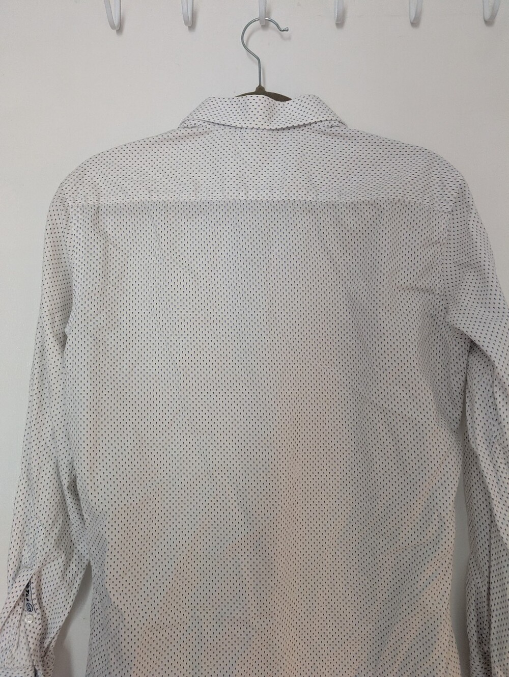 Geometric Button Down - Picture 2 of 3